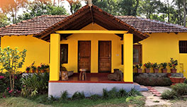 Guddadamane Homestay - Outside View 2